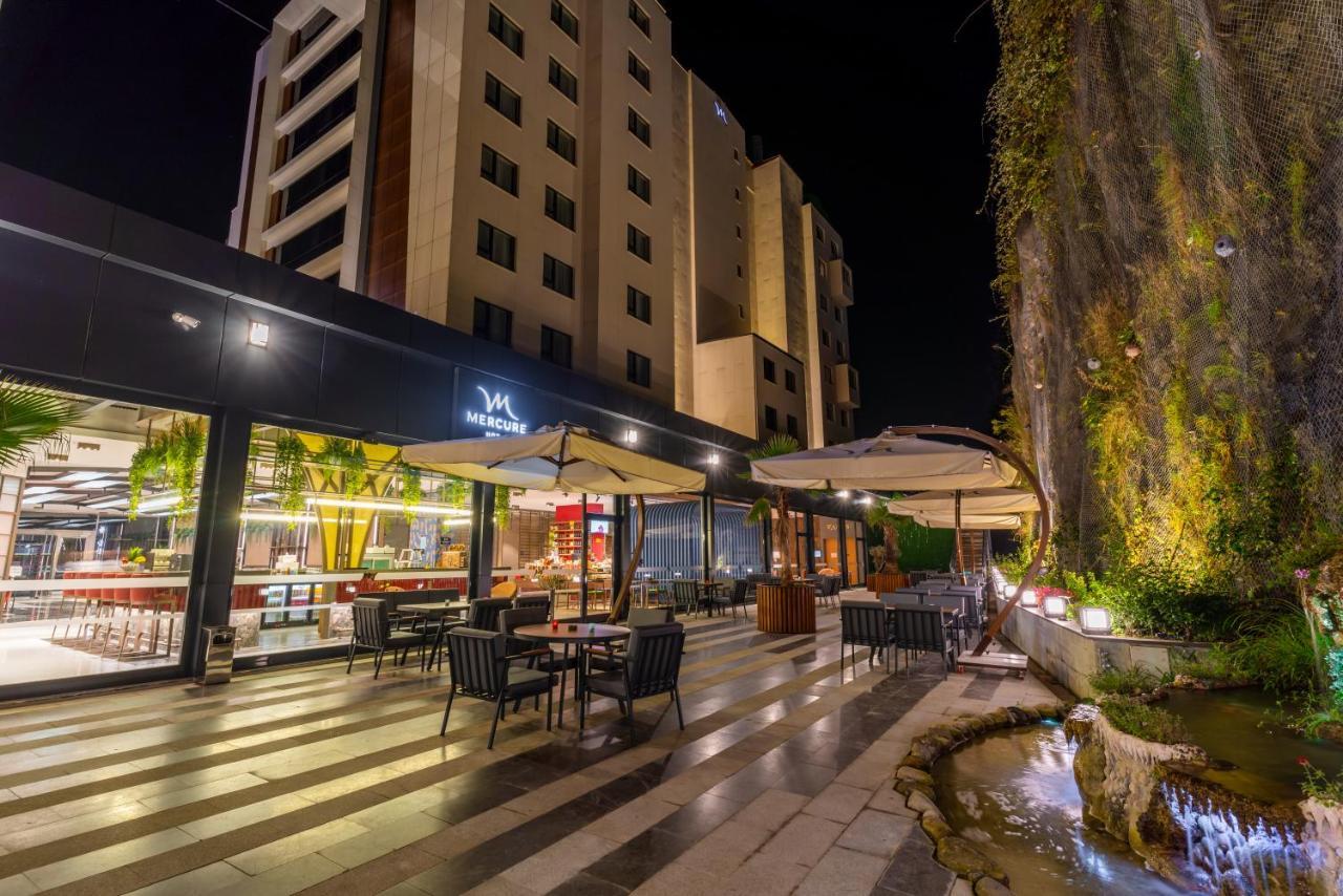 Mercure Trabzon Hotel Екстериор снимка The hotel's restaurant