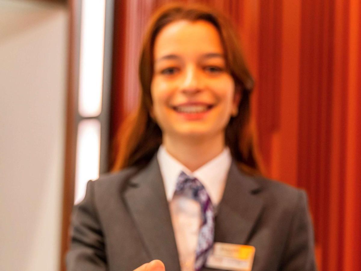 Mercure Trabzon Hotel Екстериор снимка A concierge at the Mandarin Oriental, Tokyo