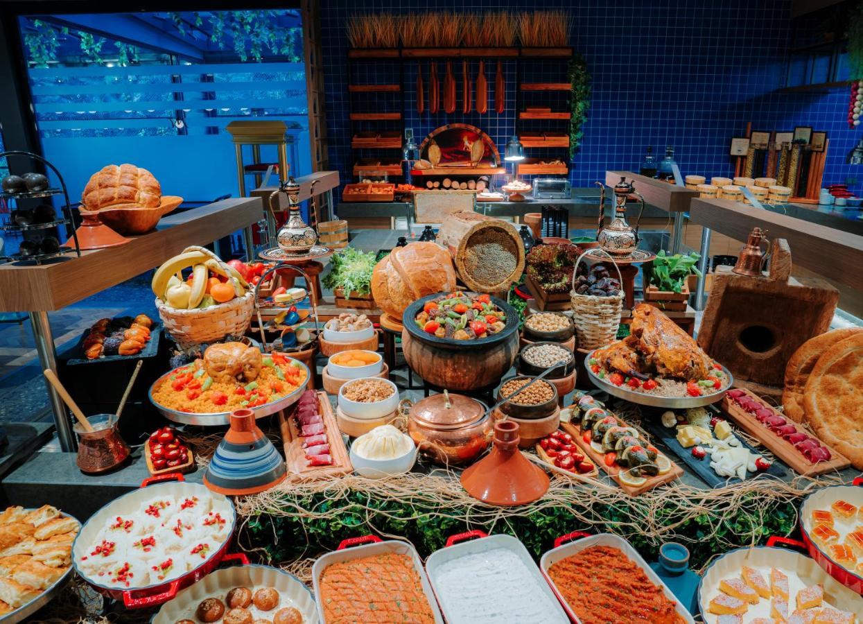 Mercure Trabzon Hotel Екстериор снимка A buffet at a hotel